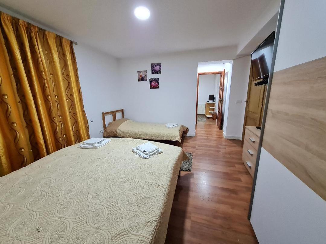 Pensiunea Casa Zmeilor Dragus 外观 照片